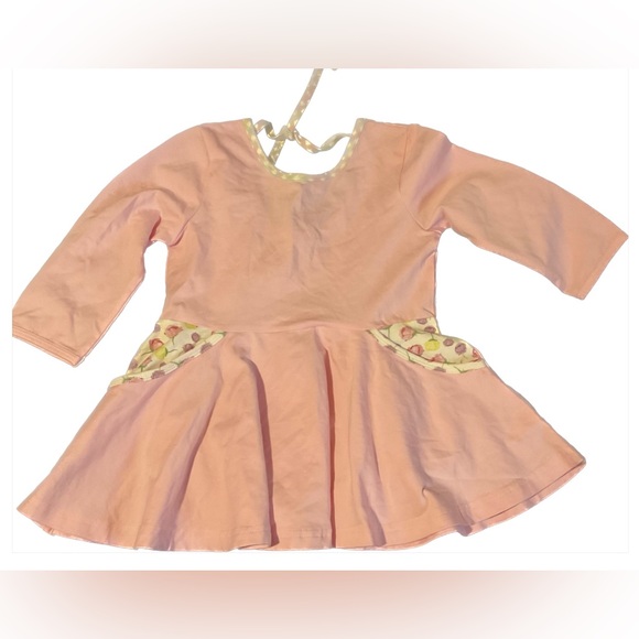 Little Fashionista pink flower top size 6. - Picture 1 of 1